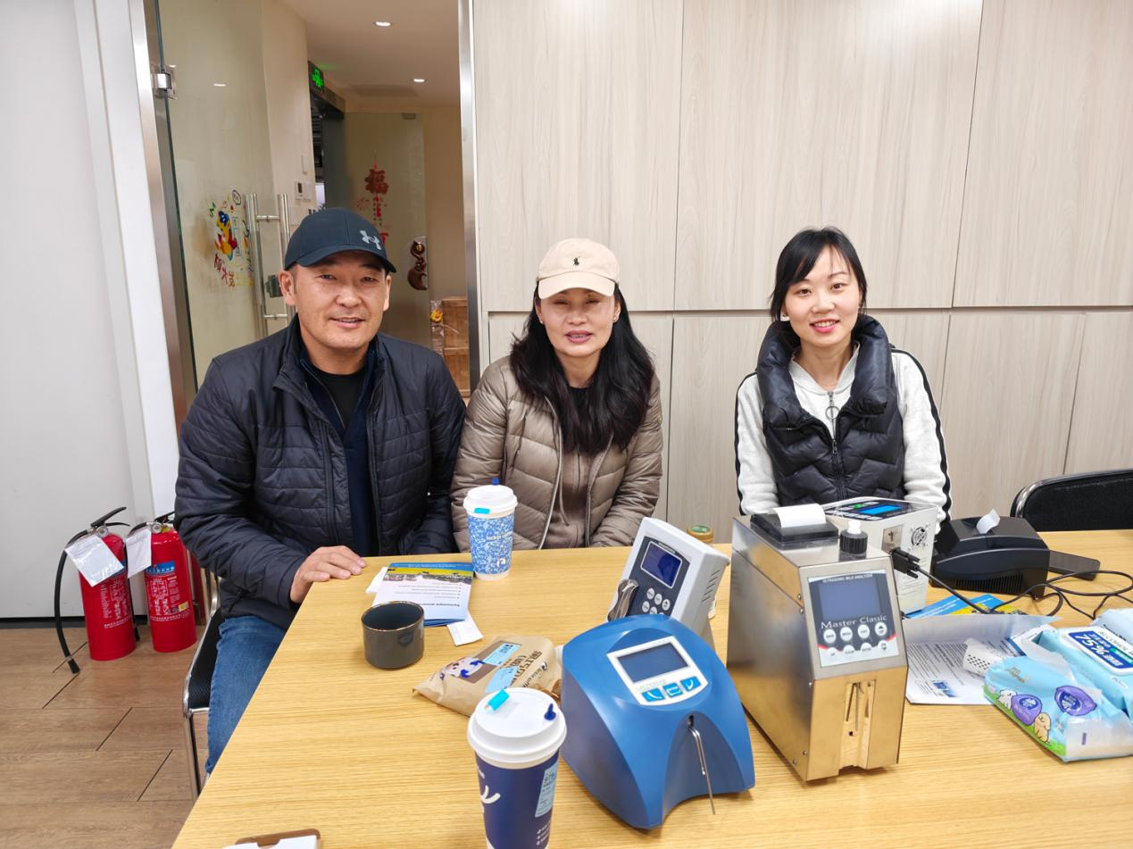 蒙古客戶到訪海誼科技洽談深度合作